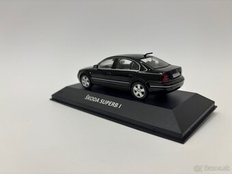 Model Škoda Superb 1 1:43 - 2
