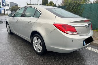 Opel Insignia 2,0 CDTi 96 kw autmat 179.tis.km - 2