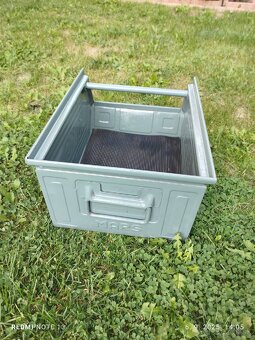 Plechová bedňa - 2