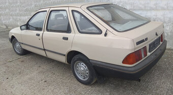 Ford Sierra 1600 - 2