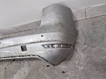 Alhambra, Sharan nárazník - 2