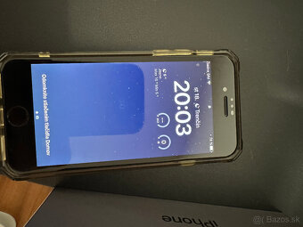 Apple iPhone 8 64GB TOP stav - 2