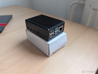 Predám Raspberry pi 4 4GB + adapter + case / chladič - 2