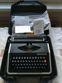 Pisaci stroj Omega Lux - 2