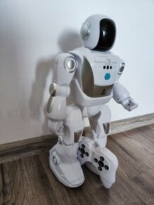 Robot na ovládanie - 2