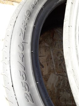 255/40 r19 letne pneumatiky - 2