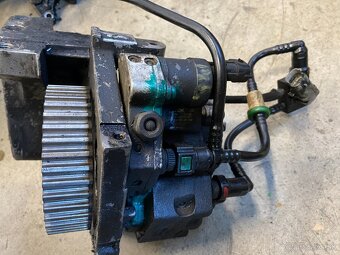 Rozpredam motor 1,9 dci 74 kw 88 kw - 2