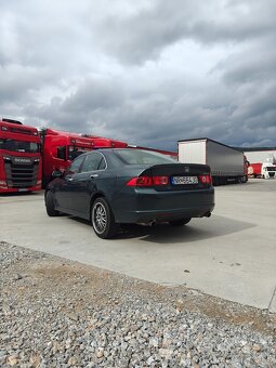 Honda Accord 2.4 - 2