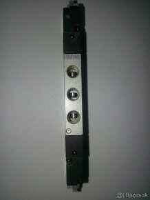 Festo magnetický ventil. - 2