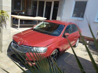 Skoda Rapid diely na opravu - 2