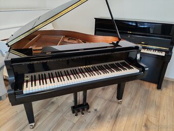 Yamaha Prestížne malé klavírne krídlo - 2