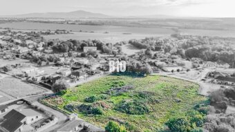 STAVEBNÉ pozemky v Párovských Hájoch - 2