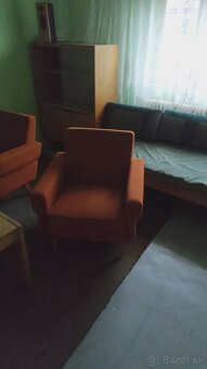 Predám retro oranžové kreslo - 2