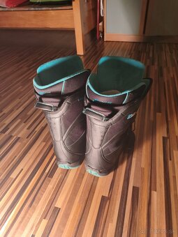 Snowboardové topánky a viazanie - 2