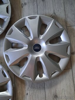 Kryty kolies, puklice FORD R16 - 2