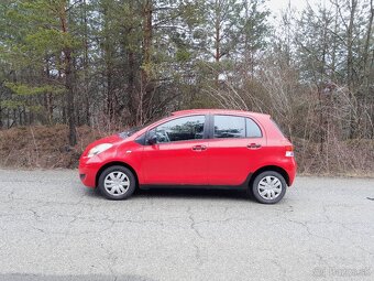 Toyota Yaris 1.0 VVTi - 2