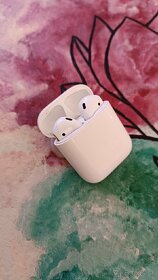 Apple Airpods 1 - 2