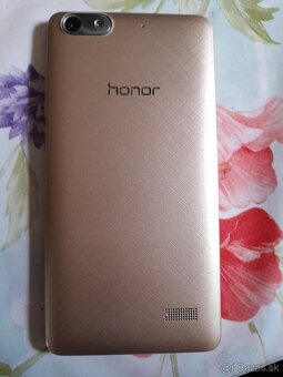 Honor 4C dual sim-cena 30 Eur - 2