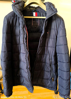 Predám zimnú bundu Tommy Hilfiger veľ.L - 2