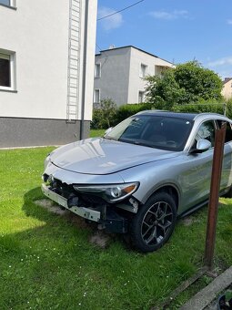 Alfa Romeo Stelvio 2.0 Turbo 16V AT8-Q4 Ti - 2
