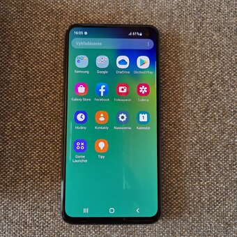 Samsung s10e - 2