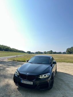 BMW F22 M235i MANUAL - 2