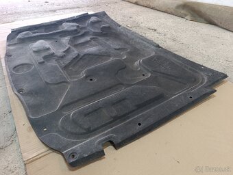 E30 deka pod kapotu - 2
