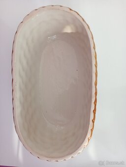 Keramický chlebník. - 2