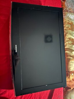 TV Samsung 32" (uhlopriecka 82cm) - 2