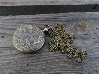 Medveď vreckové hodiny - 2