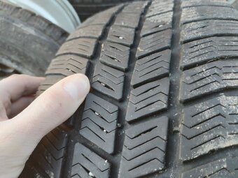 Predám 205/55 r16 pneumatiky - 2