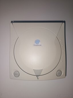 Predám hernú konzolu Sega Dreamcast - 2