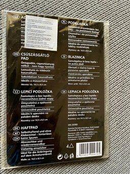 Protišmyková podložka do auta - 2