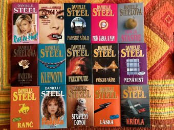 Knihy Danielle Steel - 2