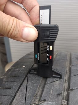 Hankook letne 235/50 r19 - 2