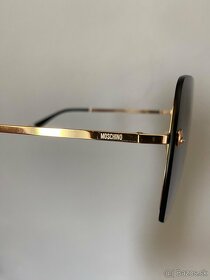 Krasne Moschino slnečné okuliare, original - 2
