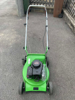 Kosačka Stihl s motorom Briggs - 2