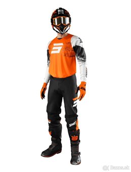Predám shot set komplet oranžový dres a nohavice - 2