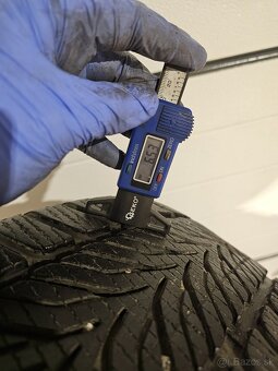 Zimné Pneu Diplomat 215/50 R17 - 2