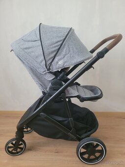 Britax strider M - 2