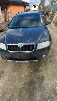 Škoda Octavia 2 scout 2.0 TDi 4x4 - 2