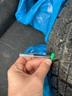 Zimné pneumatiky 245/45 R18 - 2