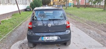 Volkswagen Fox - 2
