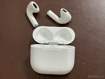 Predám Apple AirPods (4. generácia) + záruka - 2
