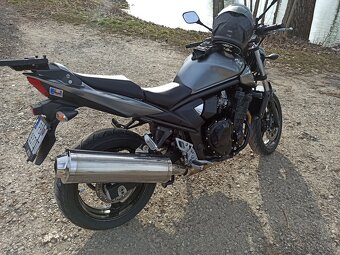 Suzuki Bandit - 2