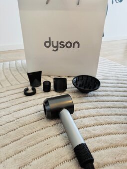 DYSON supersonic fen na vlasy s nadstavcami - 2