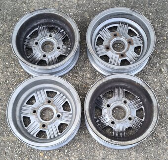 Disky Škoda Kopretiny Otviraky 4x130 4.5Jx13 - 2