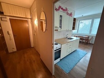 2 izbový byt s balkónom - 2