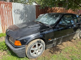 Rozpredám bmw e36 compact - 2