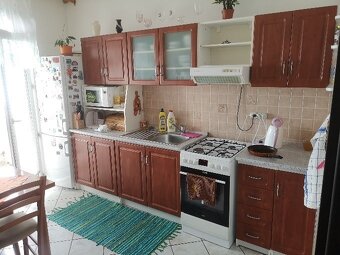 PREDAJ 3-izbový byt v centre mesta Púchov - 2